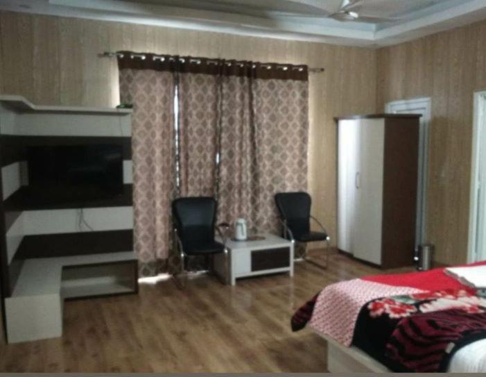 Vakratunda Dharamshala Otel Dış mekan fotoğraf