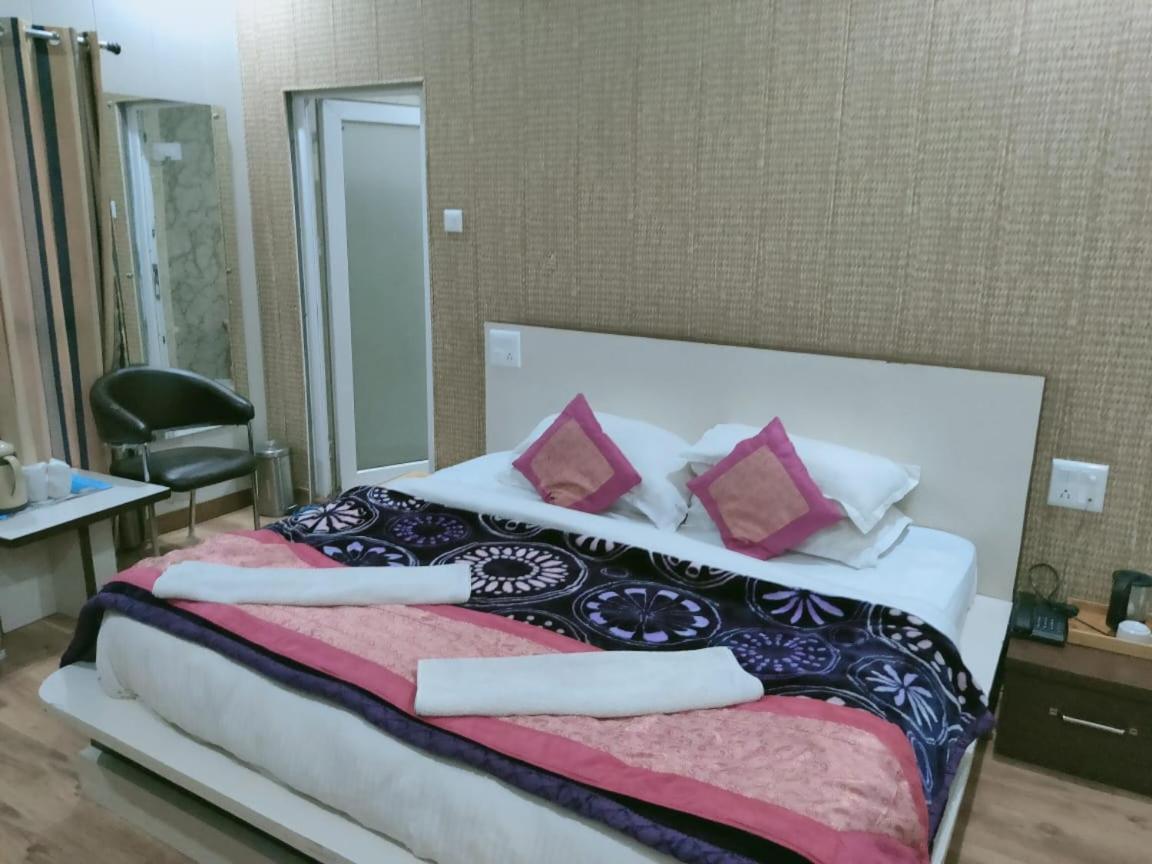 Vakratunda Dharamshala Otel Dış mekan fotoğraf