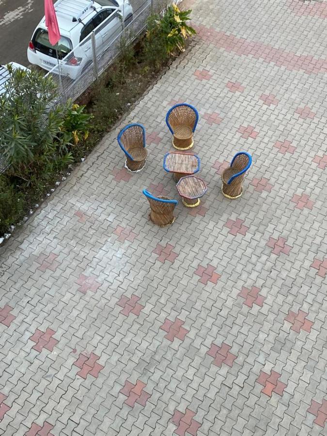 Vakratunda Dharamshala Otel Dış mekan fotoğraf
